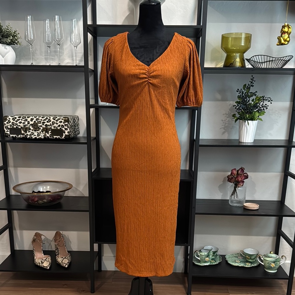 Elegant Orange Midi Dress